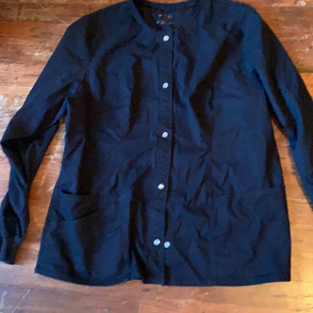 Cherokee Luxe black scrub jacket and pants SZ L